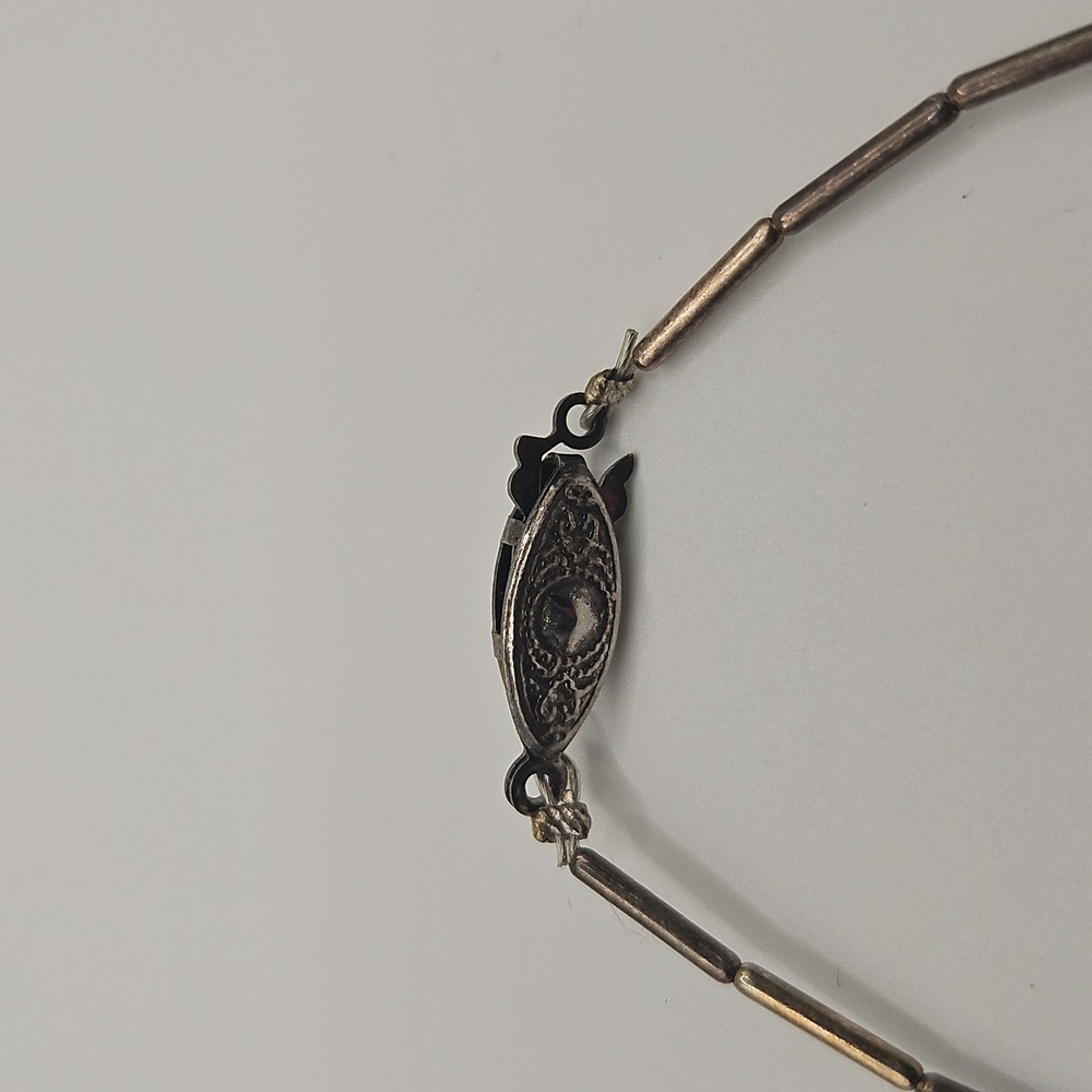 Source Unknown Silver And Green Beaded Bracelet - image 2